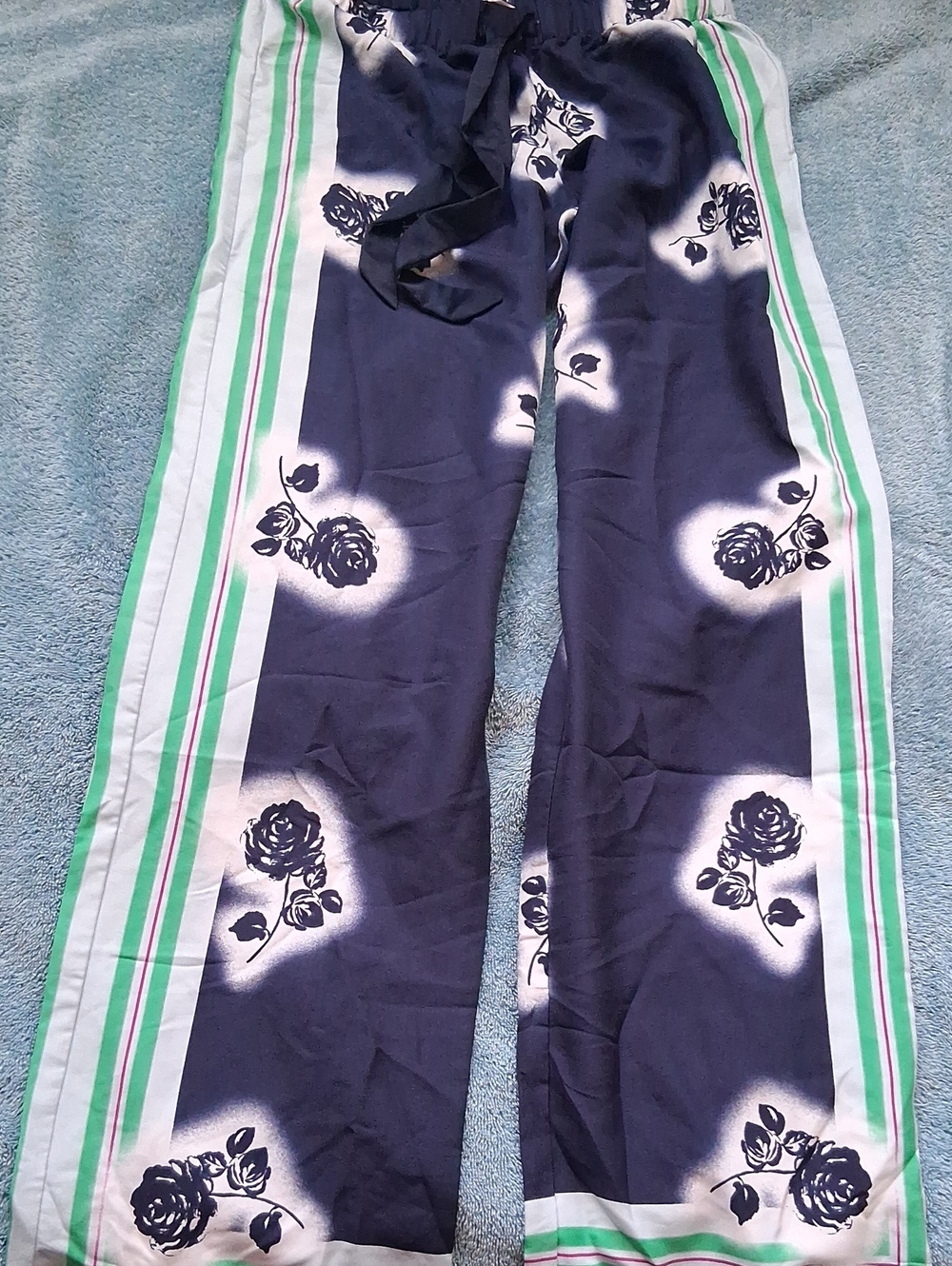 Women's Victoria's Secret Floral Satin Pajama Pants XS